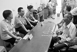 法官進(jìn)社區(qū) 法律服務(wù)與貨物倉儲服務(wù)的雙重融合